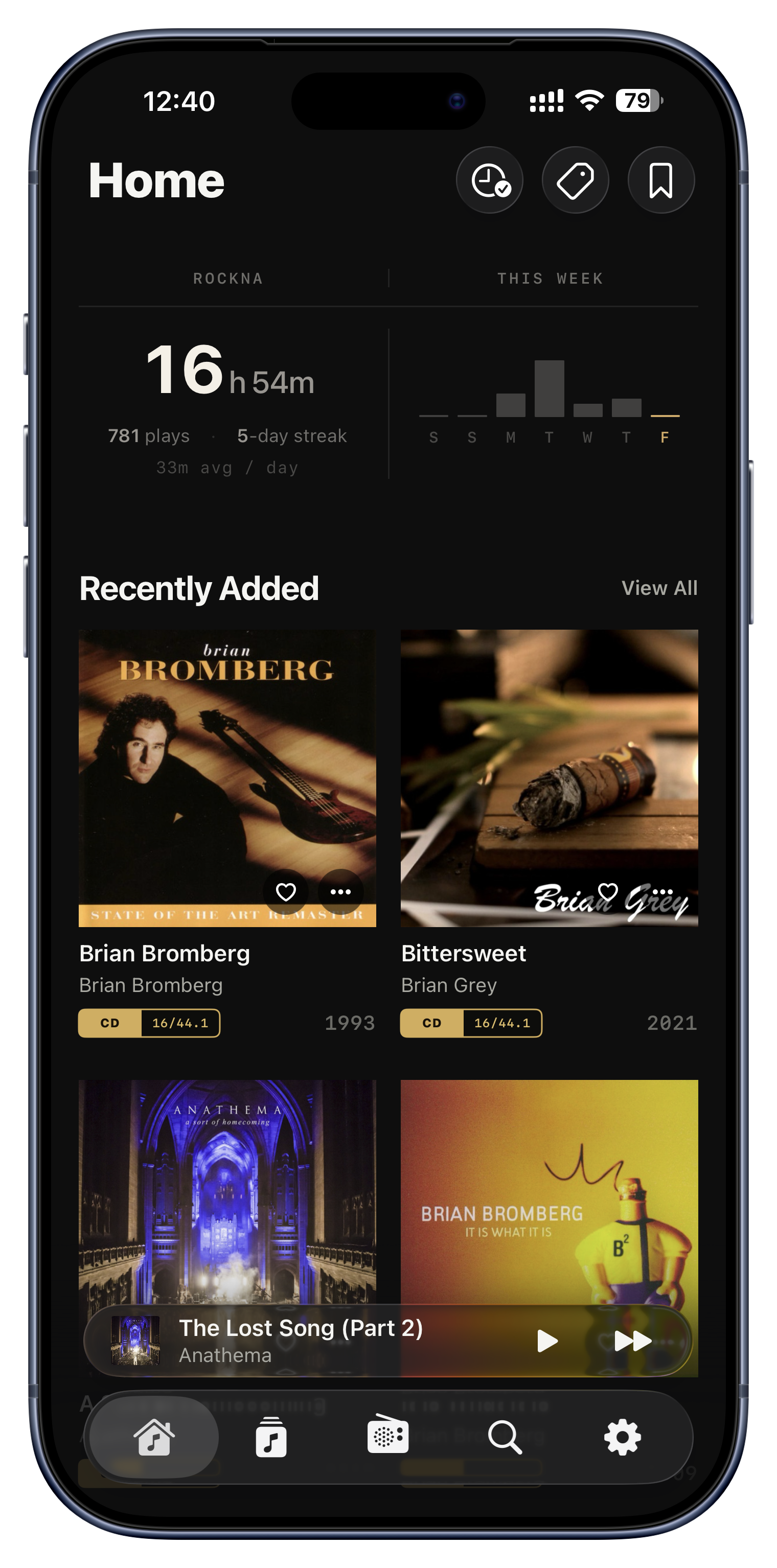 Serento iPhone home screen: recently added albums